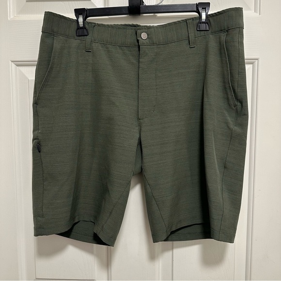 BYLT Dark Olive Green Kinetic Premium Basic Performance Stretch Shorts Size XL - Picture 1 of 7